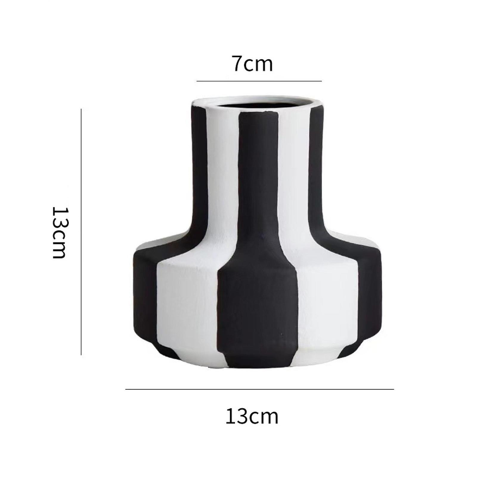 Desk Setup Minimalist - Elegante Maceta con Rayas Blancas y
